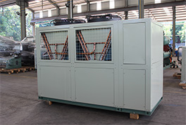 夏季到了，“宏星”牌風(fēng)冷螺桿冷水機(jī)組投入量產(chǎn)