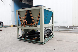 無(wú)論是冷水機(jī)還是熱泵，恒星只給客戶提供滿意的機(jī)組