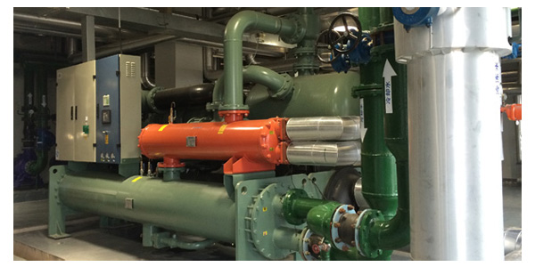 水冷工業(yè)冷水機(jī)組安裝、維護(hù)簡便